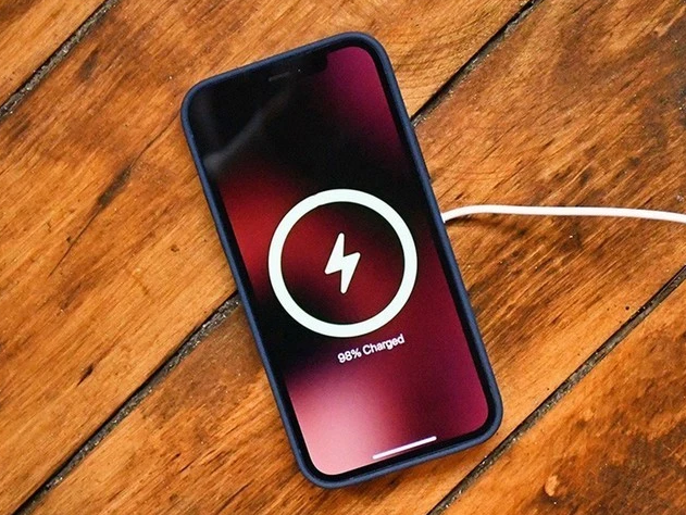 历下苹果手机维修分享iPhone 12可以随便充电吗 